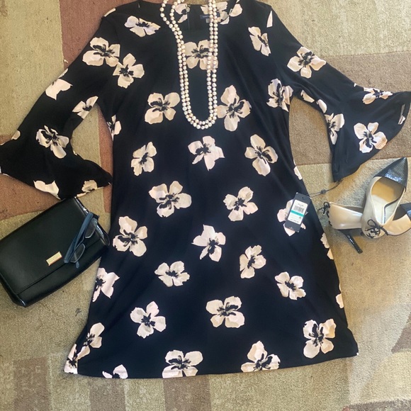 Tommy Hilfiger Black and Floral-Print A-Line Dress - Picture 2 of 14